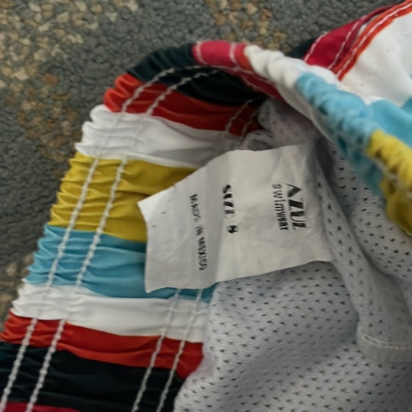 Boys AZUL swim trunks size 8 - Picture 2 of 4